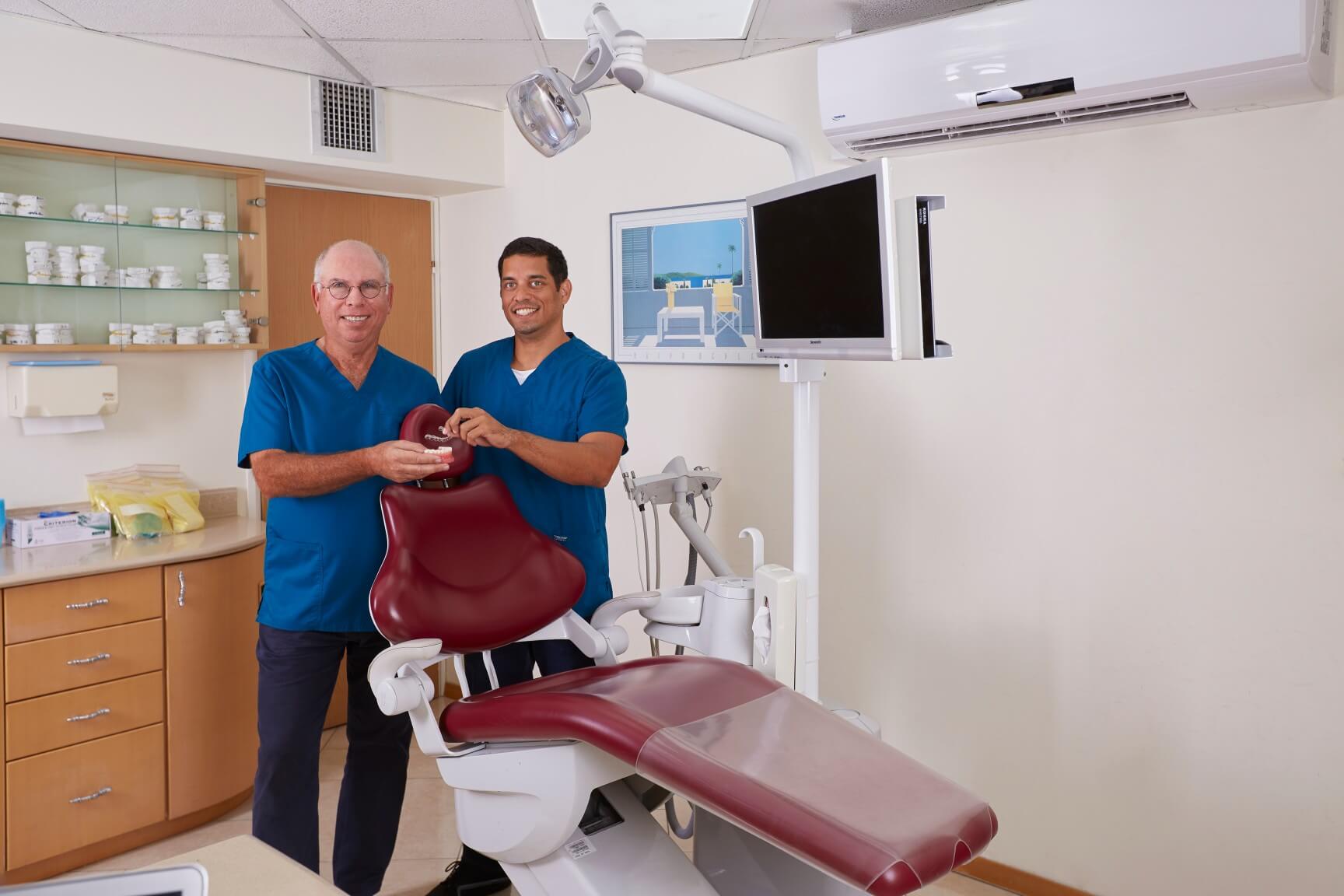 ד״ר רוני זיץ - מומחה לאורתודונטיה